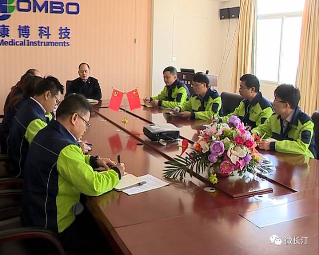 县政协委员曾宪星：坚持科研兴企 助力家乡医疗器械产业发展